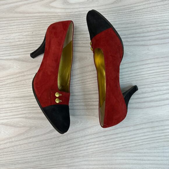 Anne Klein Suede Pumps WMNS 7 Red & Black Two-Tone Heels with Gold Button Detail - Picture 7 of 10